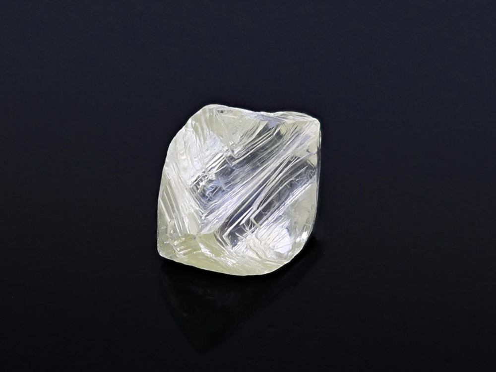 [DMFX0250X13] Diamond Crystal 2.5-3.25mm +/-