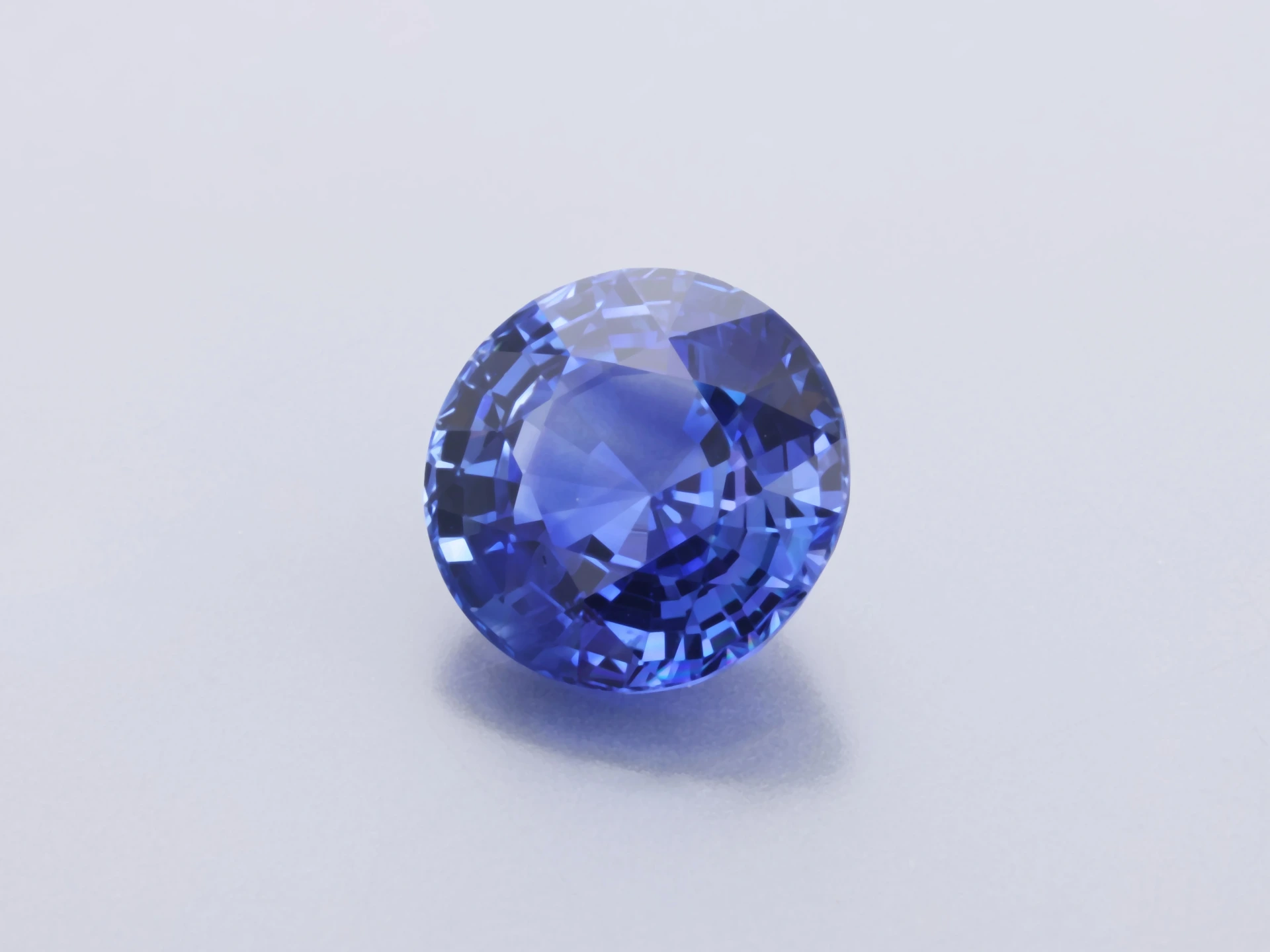 Ceylon Sapphire 6.90mm Round Blue