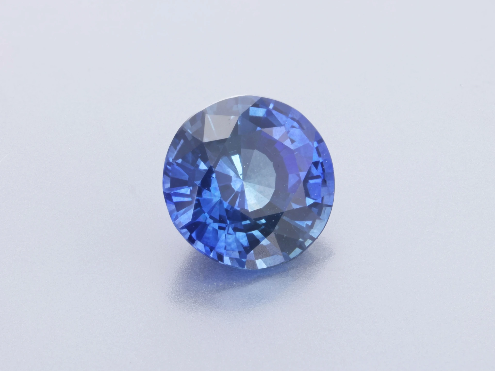 Ceylon Sapphire 5.90mm Round Blue