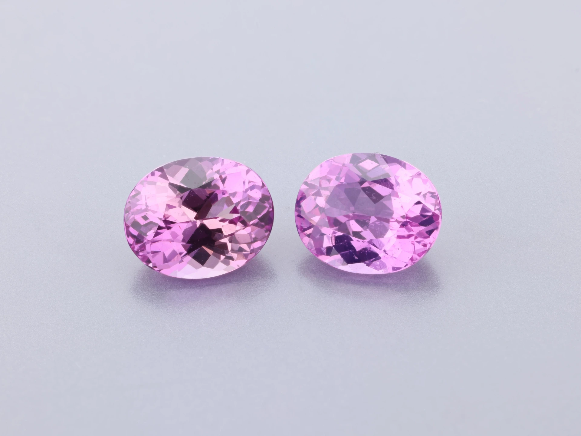 Pink Sapphire 5.8x4.6mm Oval Pair