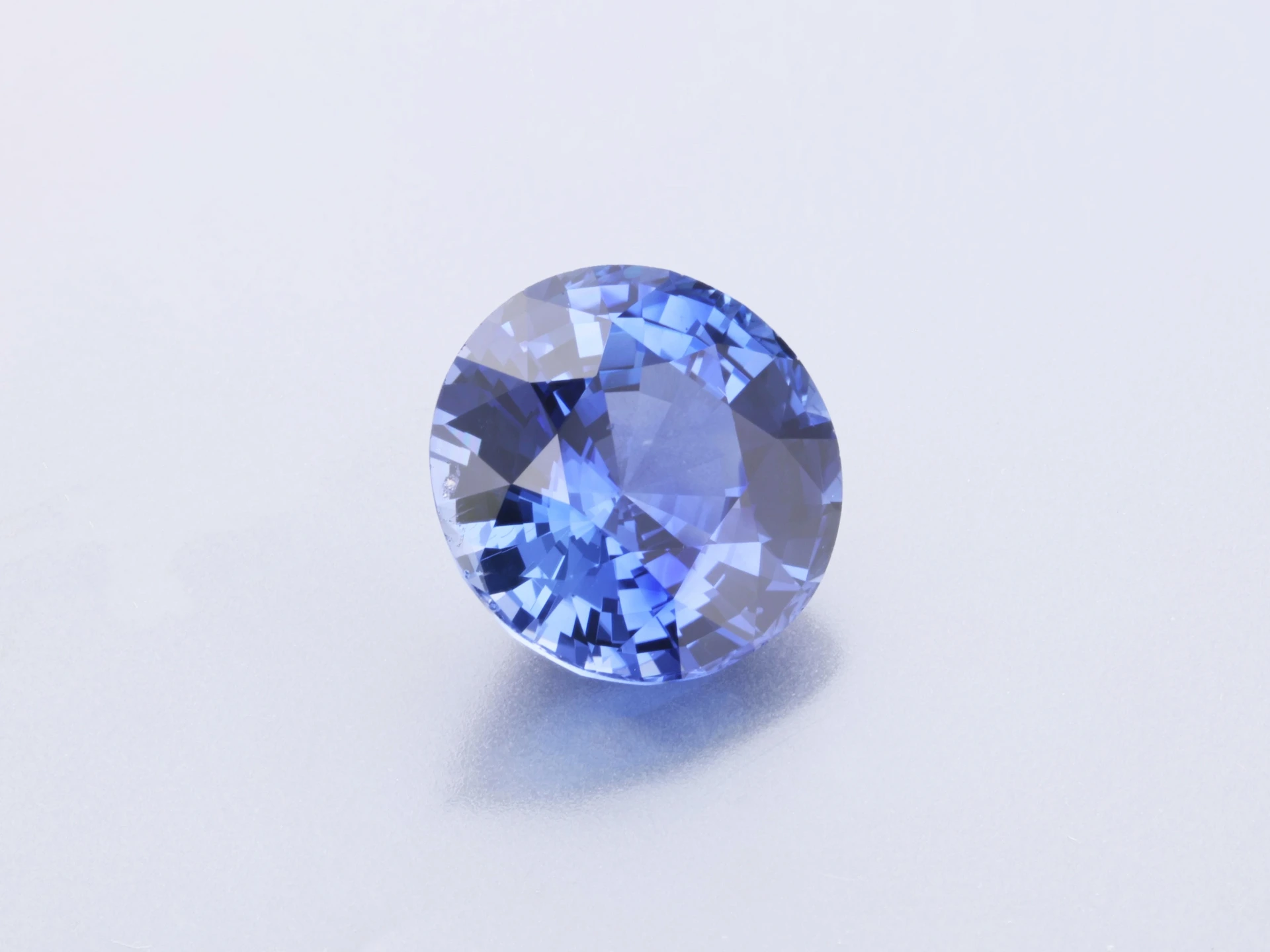 Ceylon Sapphire 6.80mm Round Blue