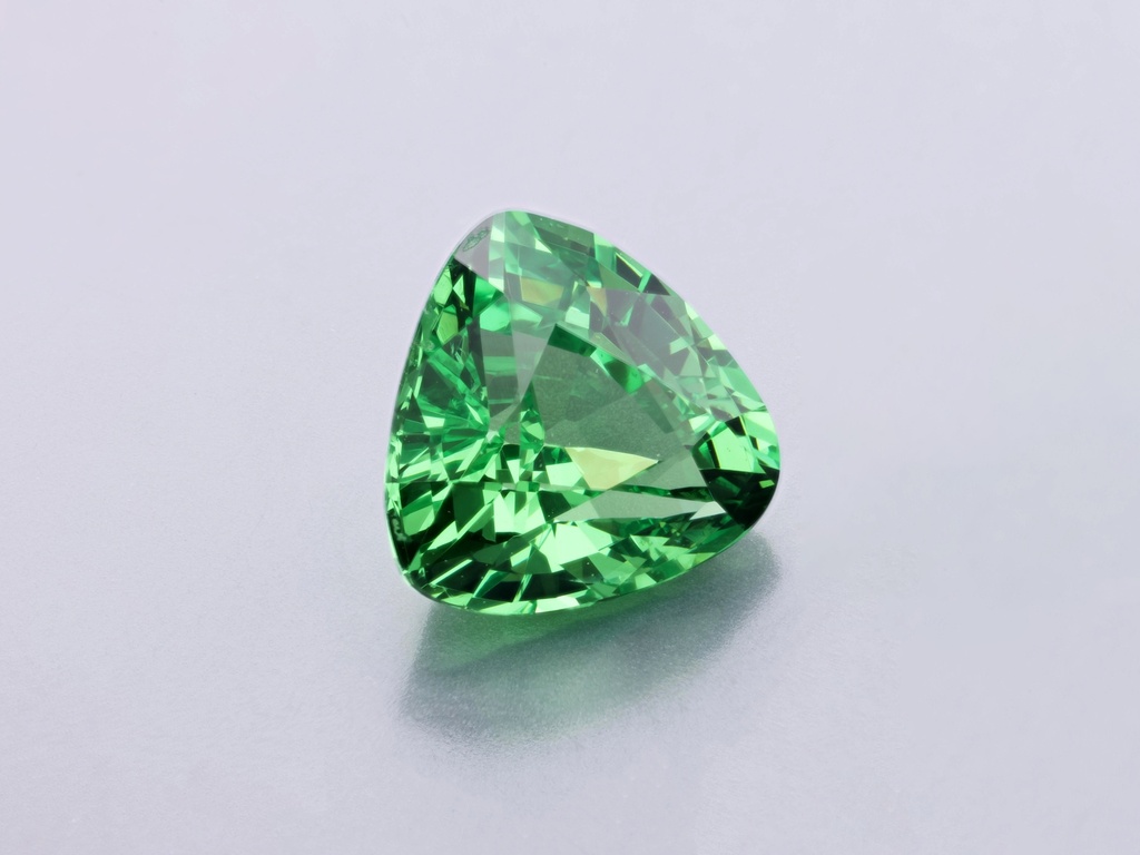 Tsavorite Garnet 6.5x6.40mm Trilliant