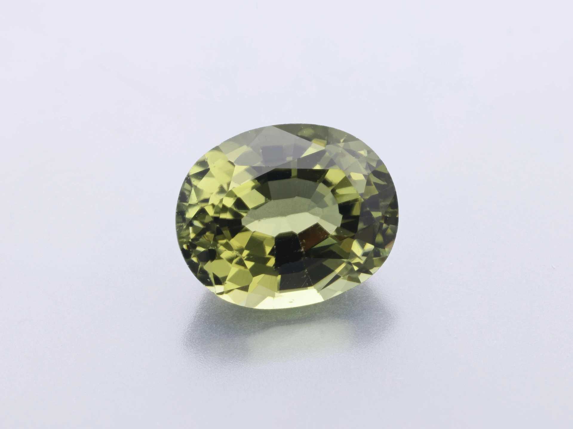 Green Tourmaline 8x6.5mm Oval