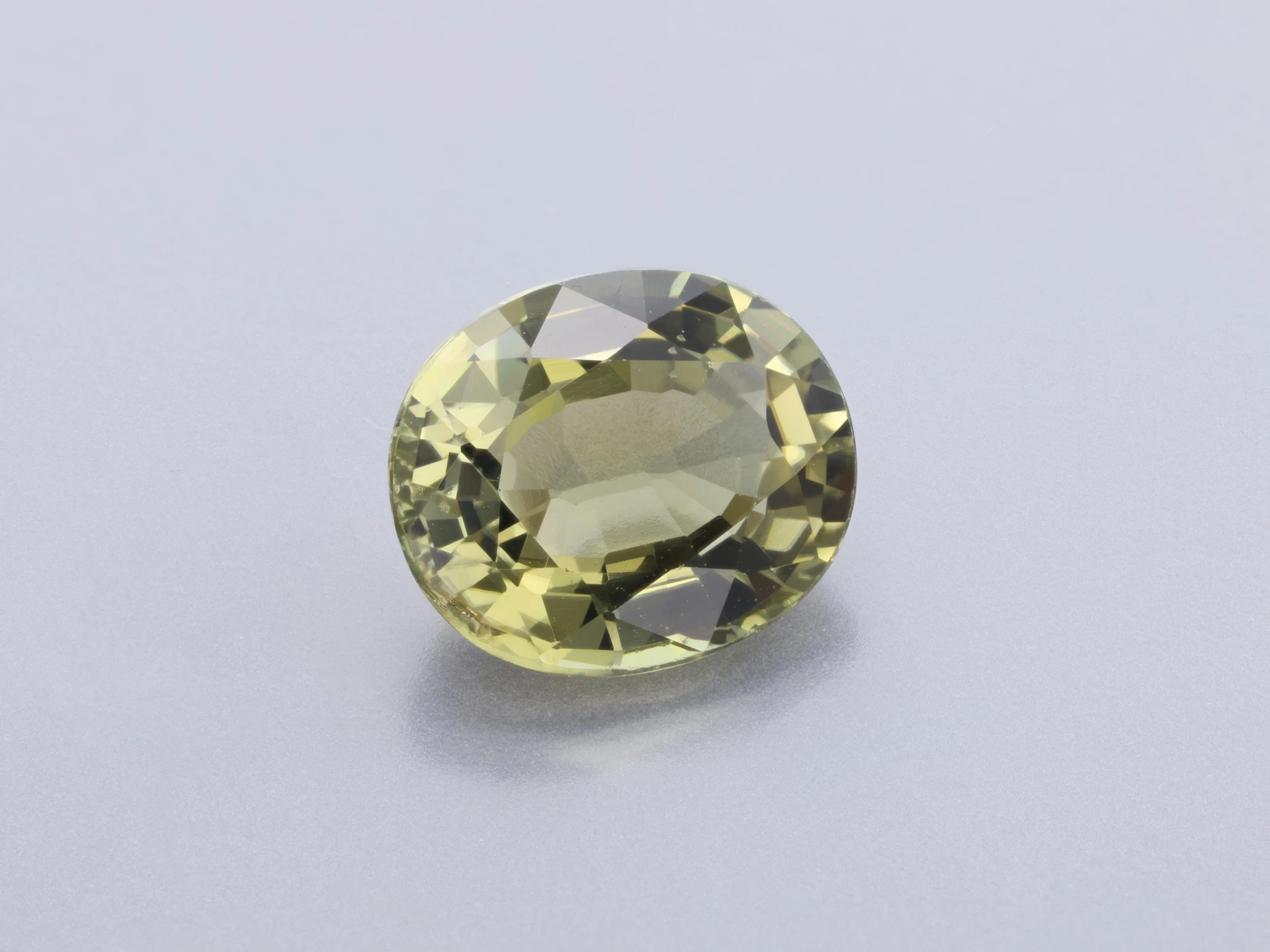 Green Tourmaline 7.5x6.4mm Oval