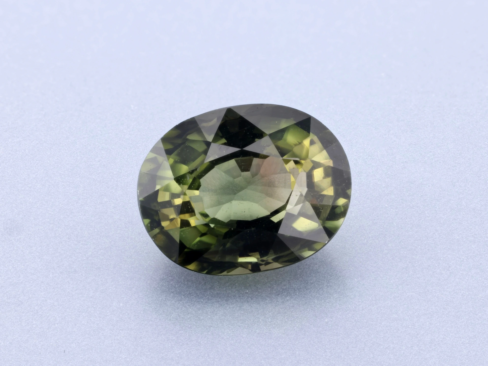 Green Tourmaline 7.65x6mm Oval