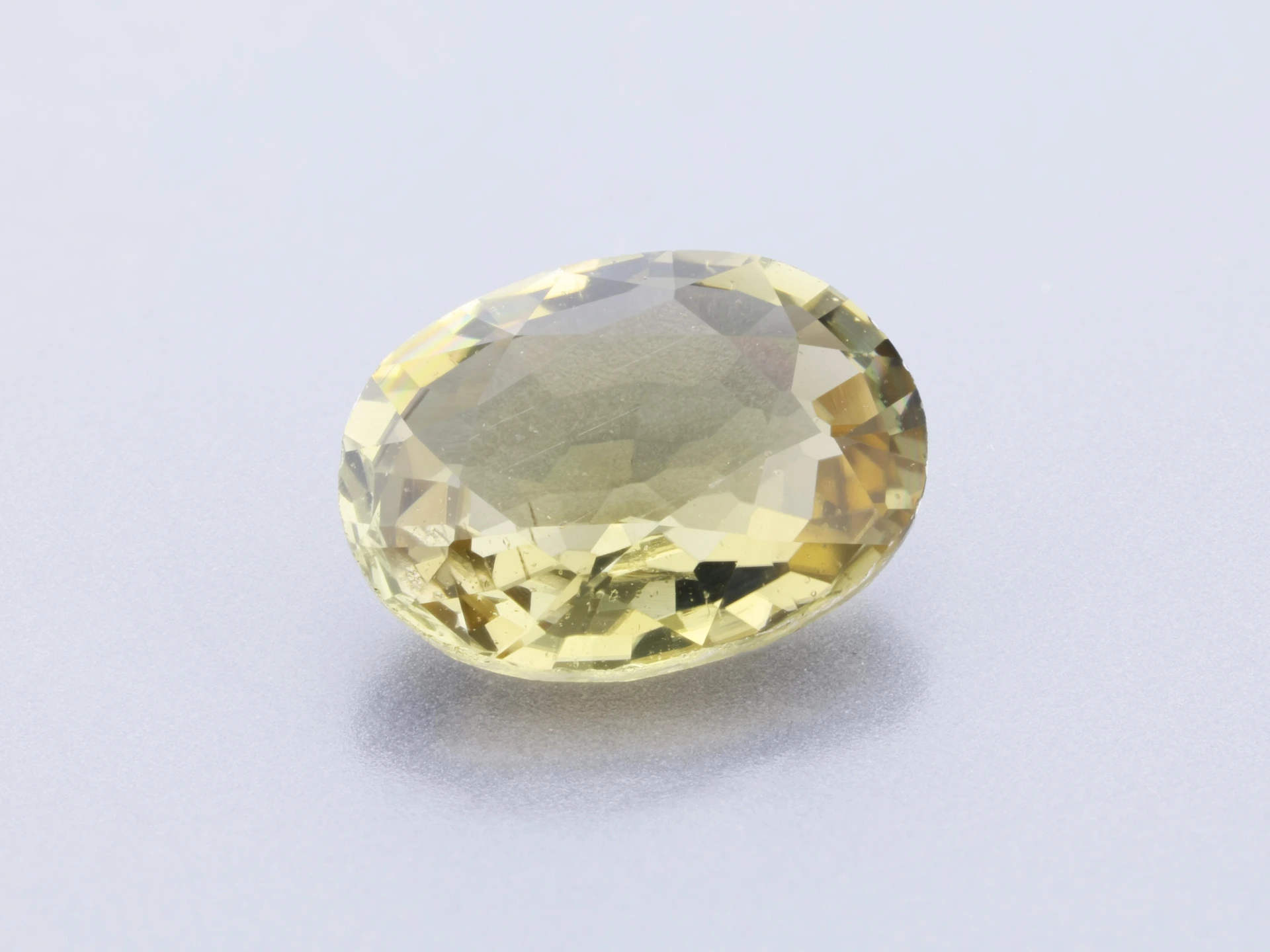 Tourmaline 6.65x5.1mm Oval Yellow Green