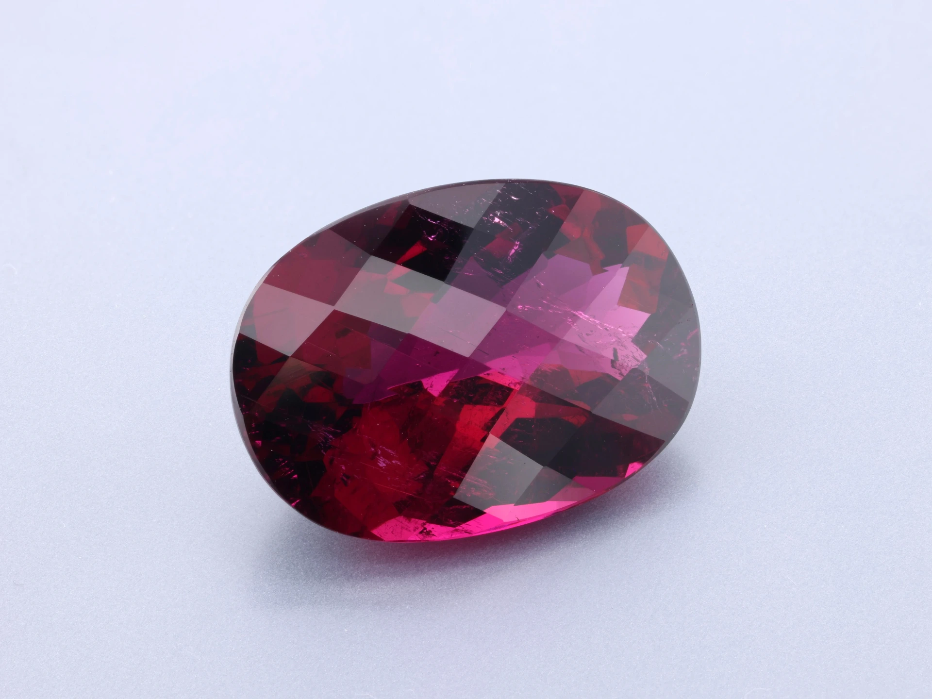 Rubellite Tourmaline 17x12.5mm Oval Chequerboard