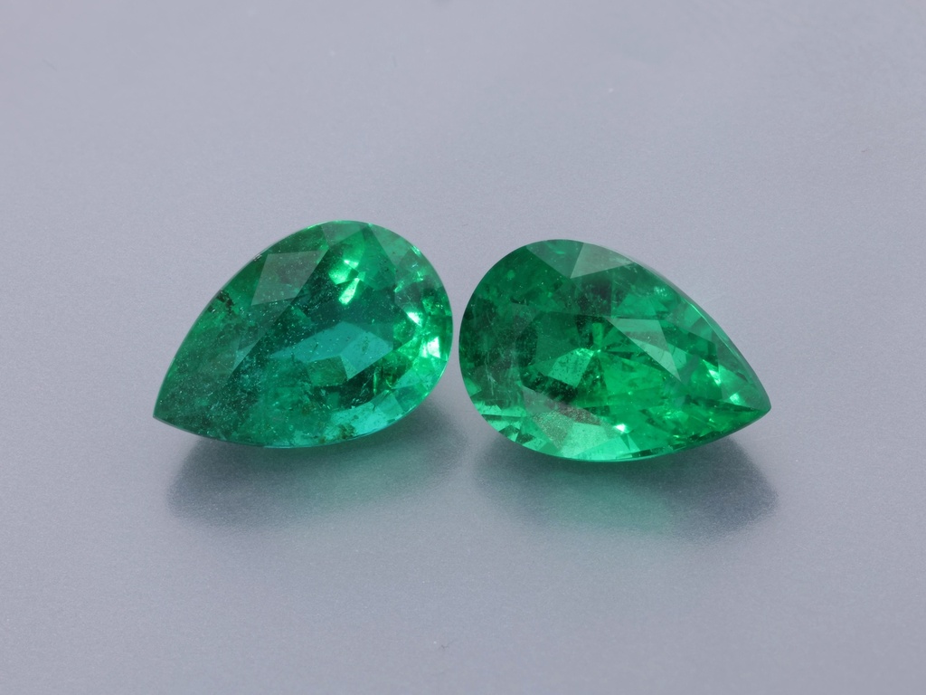 [BEPB0906X1] Zambian Emerald 9x6.1mm Pear Shape Pair