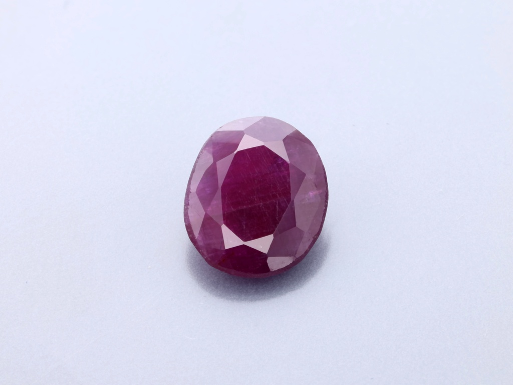 [RRVB0806X7] Ruby 8.2x6.75mm Oval Dark Red