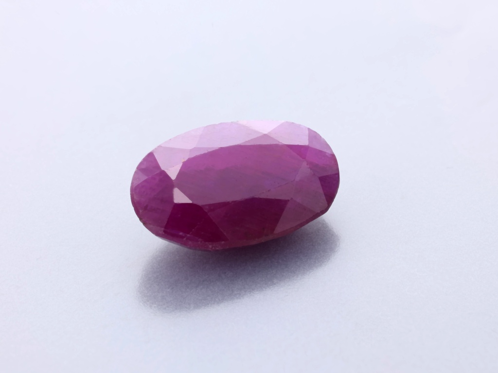 [RRVB0906X2] Ruby 8.6x5.5mm Oval Dark Red