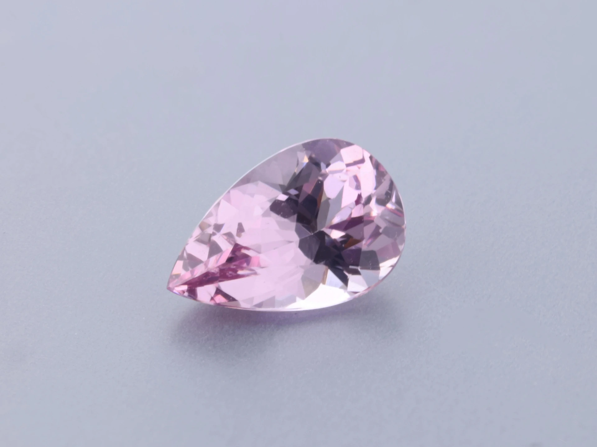 Spinel 7x4.5mm Pear Shape Light Pink