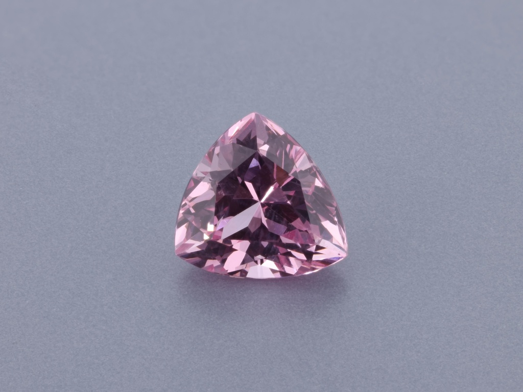 Spinel 6.3x6mm Trilliant Pink