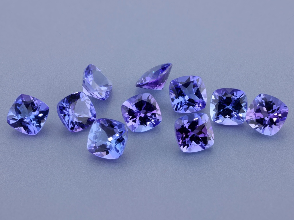 Tanzanite 4.00mm Square Cushion