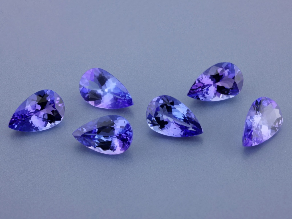 Tanzanite 8x5mm Pear Shape