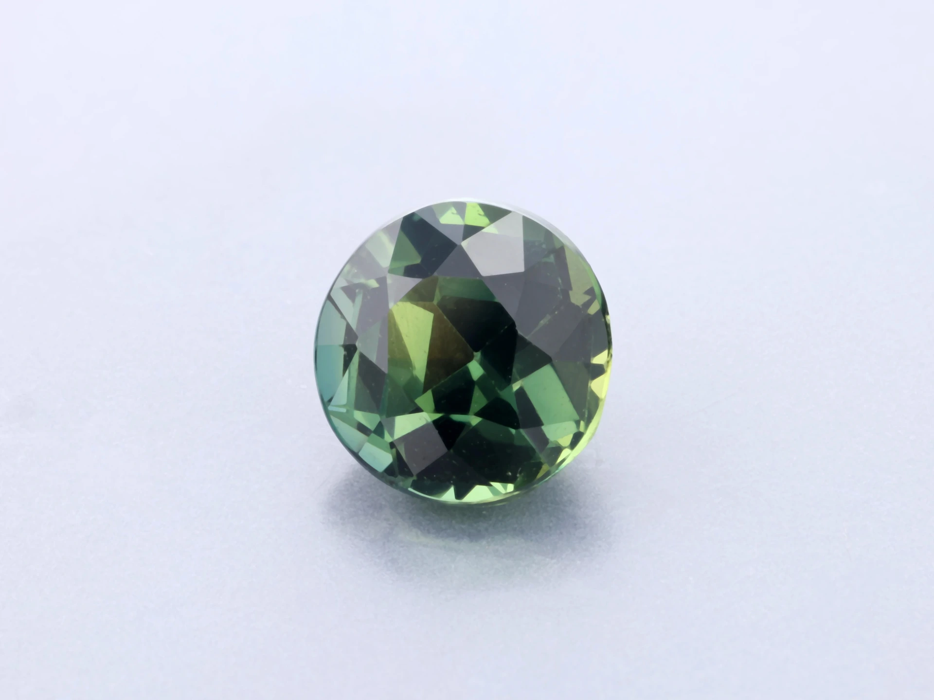 Sapphire 5.85mm +/- Round Teal