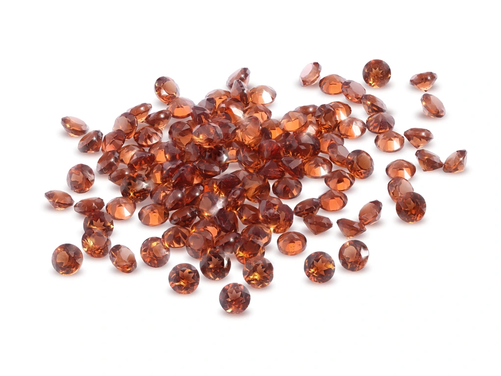 Almandine Garnet 1.25mm Round Diamond Cut