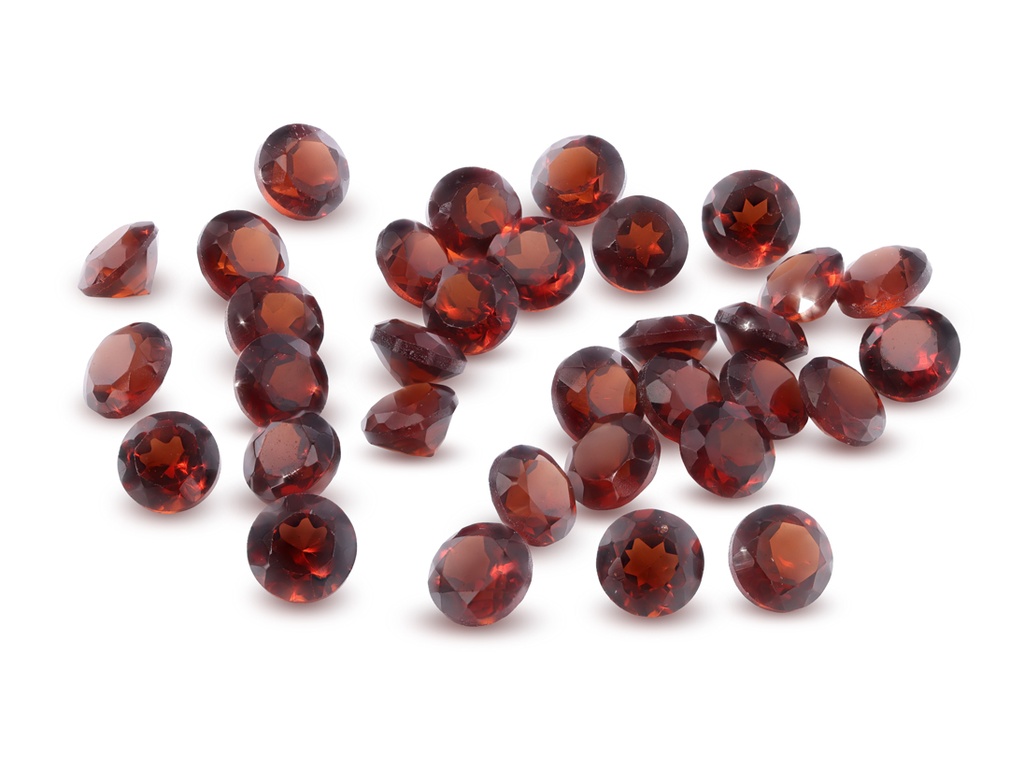 Almandine Garnet 3.00mm Round Diamond Cut