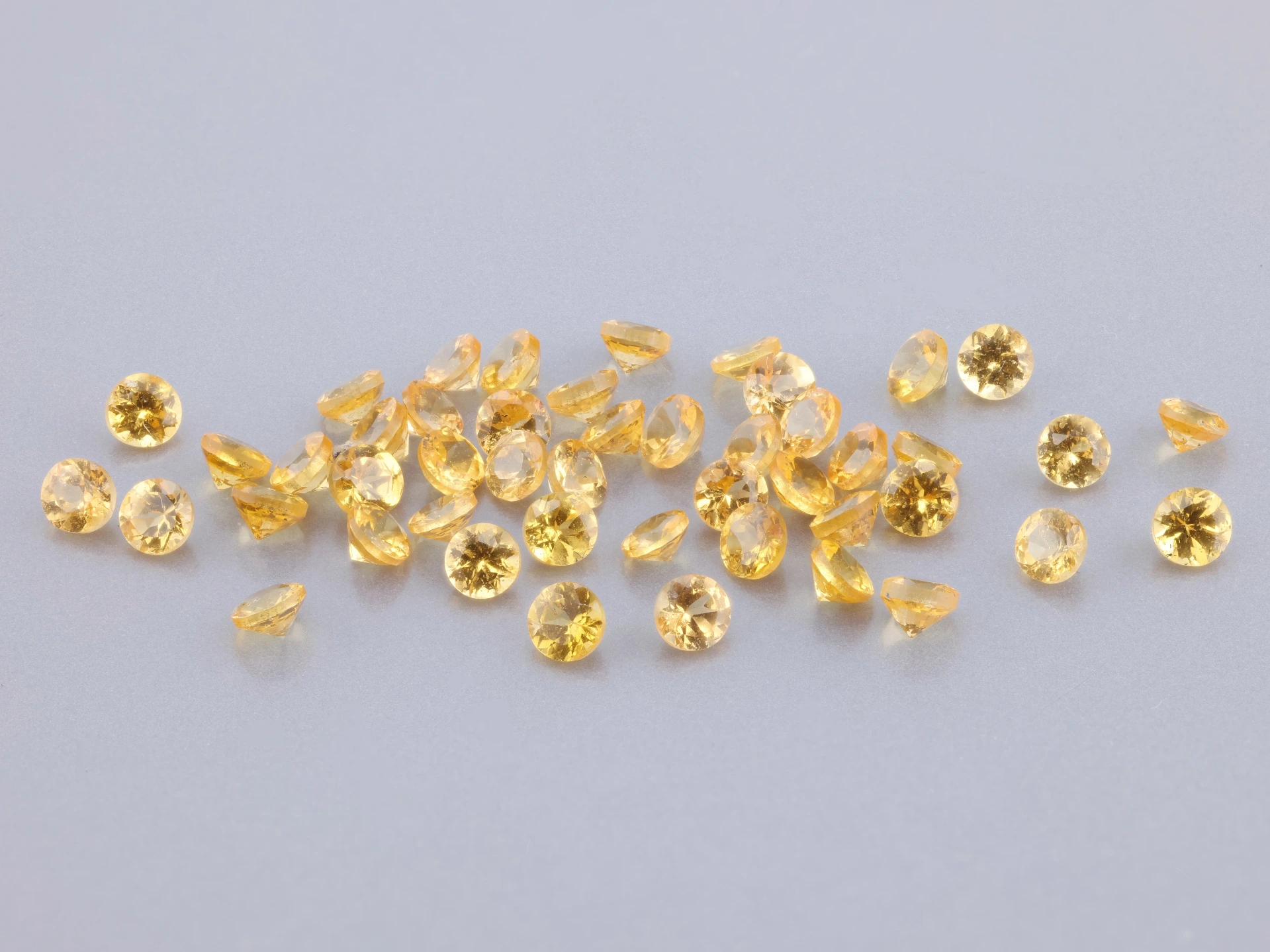 Spessartite Garnet 2.50mm Round Diamond Cut
