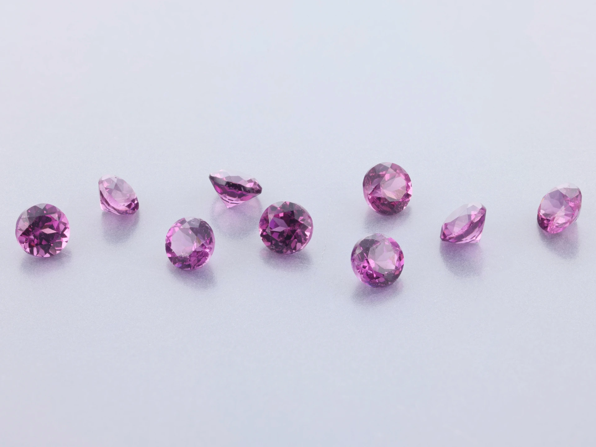 Rhodolite Garnet 2.50mm Round Diamond Cut