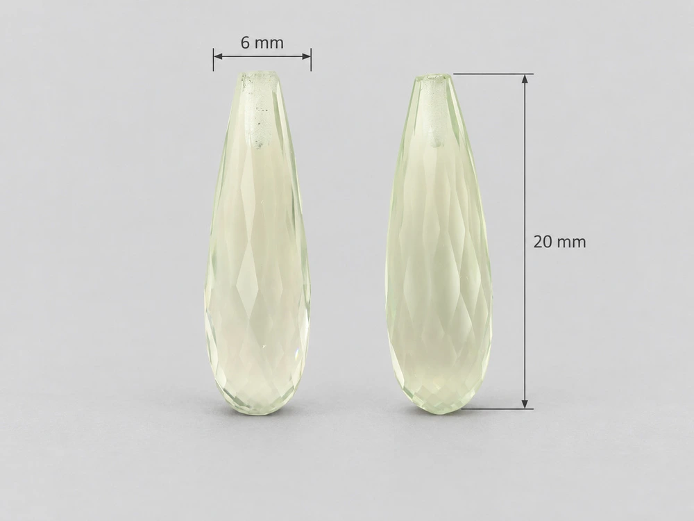 [QMDL2006P] Mint Quartz 20x6mm Briolette Pair