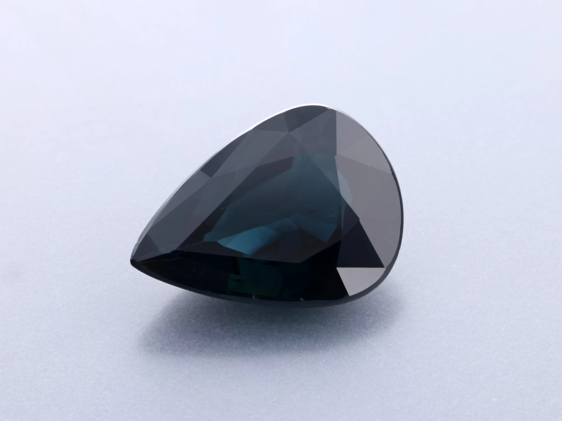 [SAPB0907X13] Australian Sapphire 9.1x6.6mm Pear Shape Dark Blue