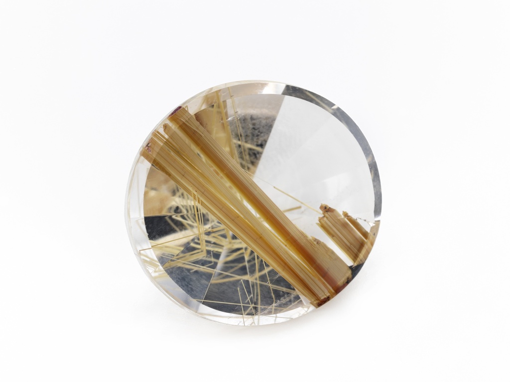Rutilated Quartz 15.7mm Round Faceted