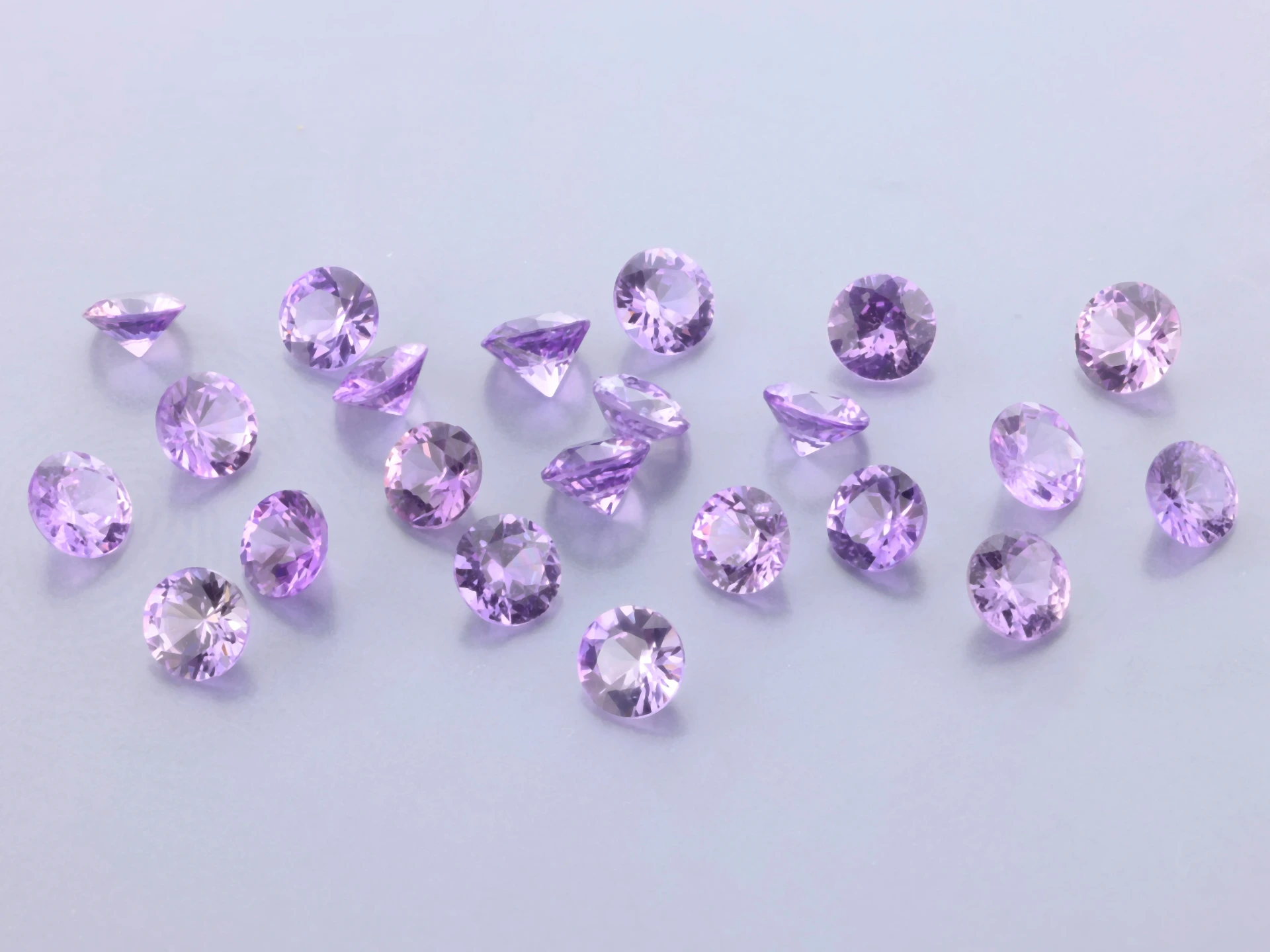 Purple Sapphire 3.00mm Round Diam Cut Mid
