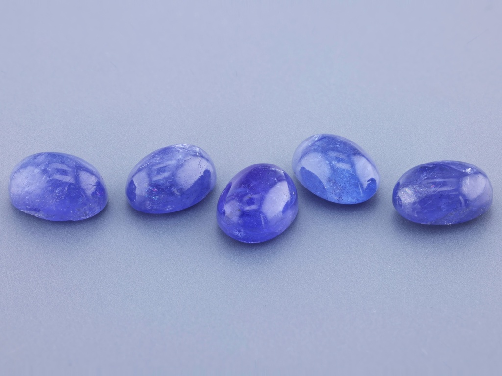 Tanzanite 7x5mm Oval Cabochon