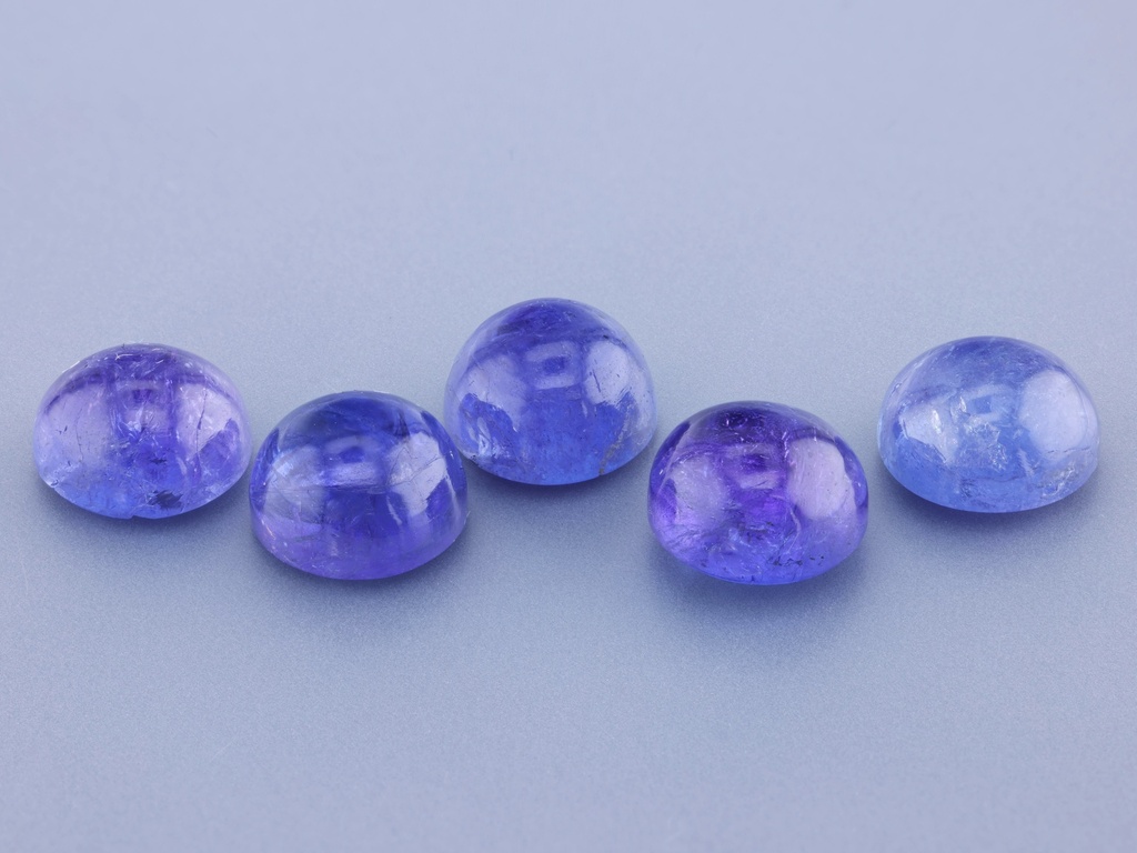 Tanzanite 8.00mm Round Cabochon