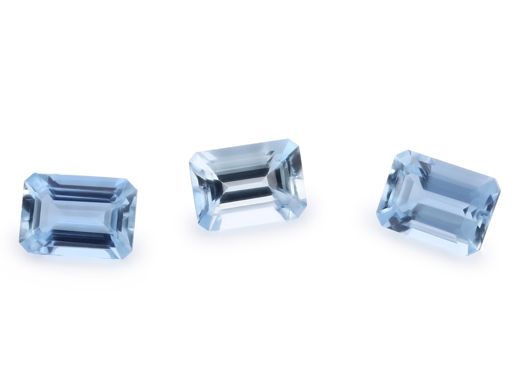 Aquamarine 7x5mm Emerald Cut