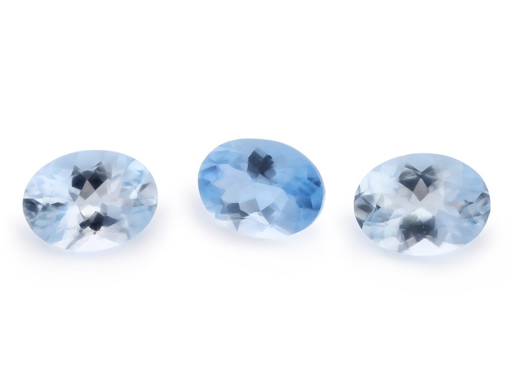 Aquamarine 8x6mm Oval Dark Blue