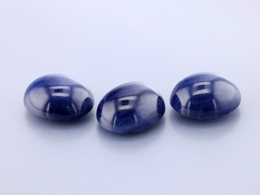 Australian Sapphire 11x9mm Oval Cabochon