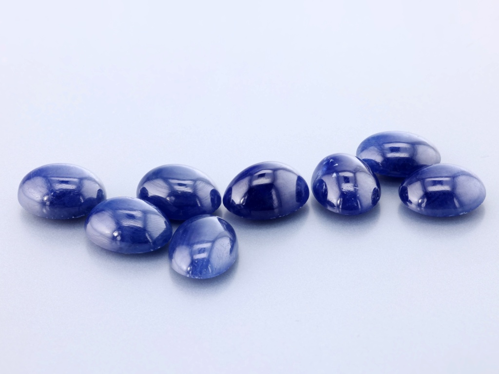 Australian Sapphire 8x6mm Oval Cabochon