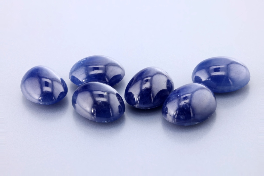 Australian Sapphire 9x7mm Oval Cabochon