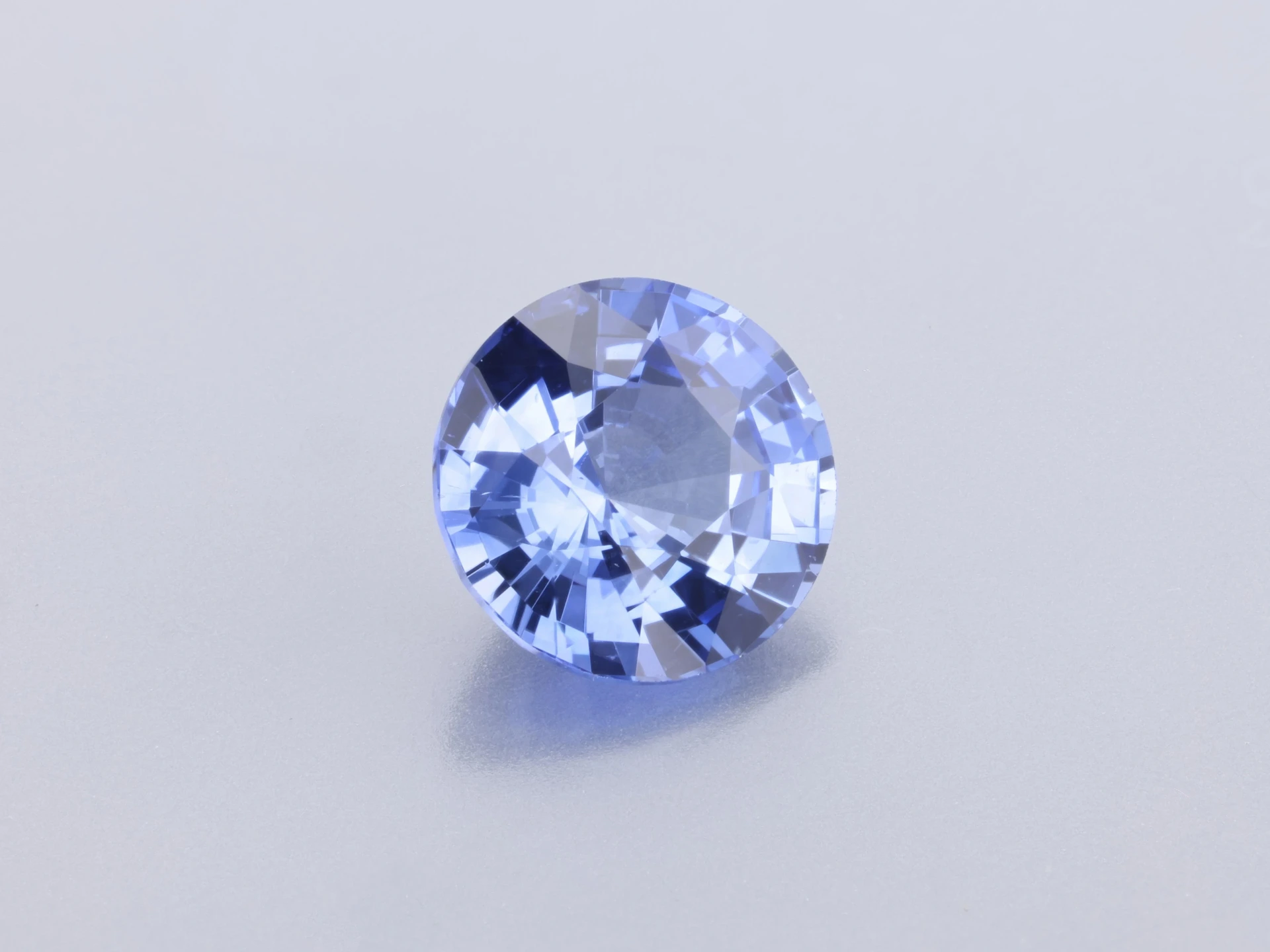 Ceylon Sapphire 5.95mm Round Light Blue