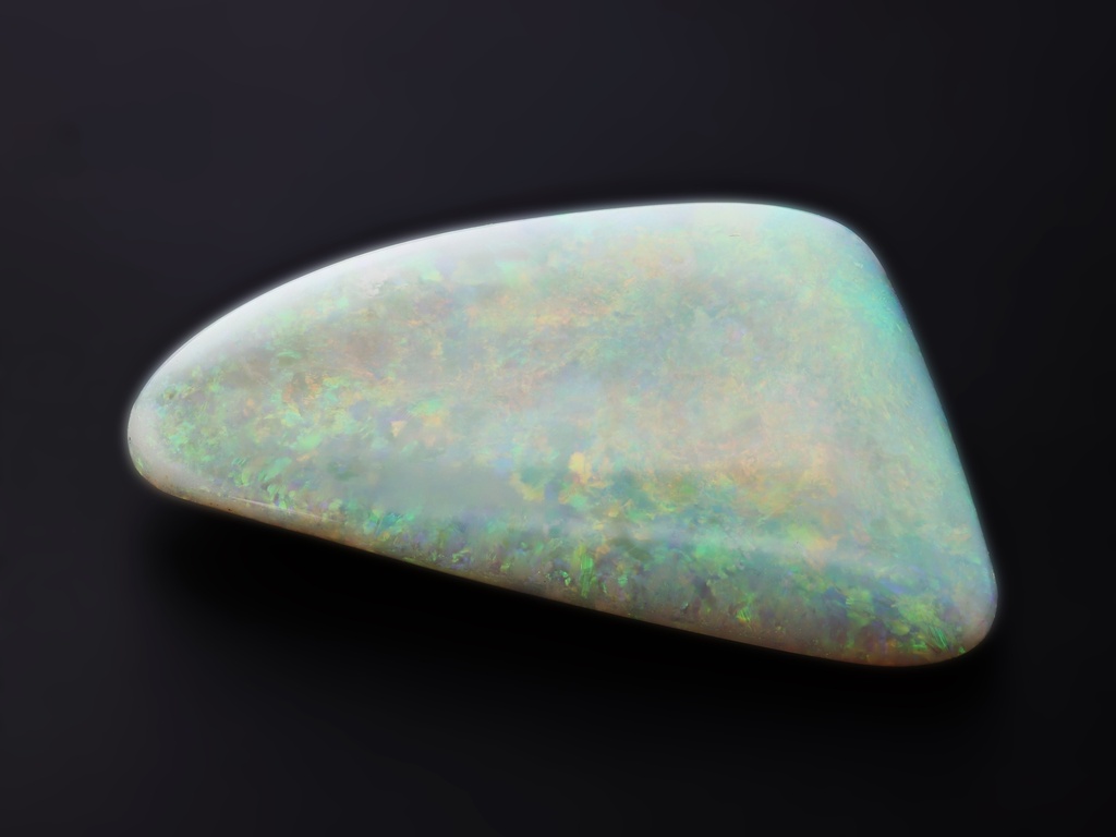 [NWFC4030] White Opal 40x30mm Free Form