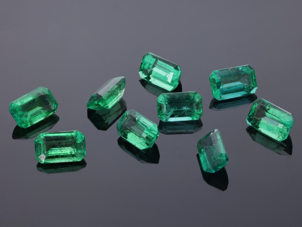 Emerald 5x3mm Emerald Cut