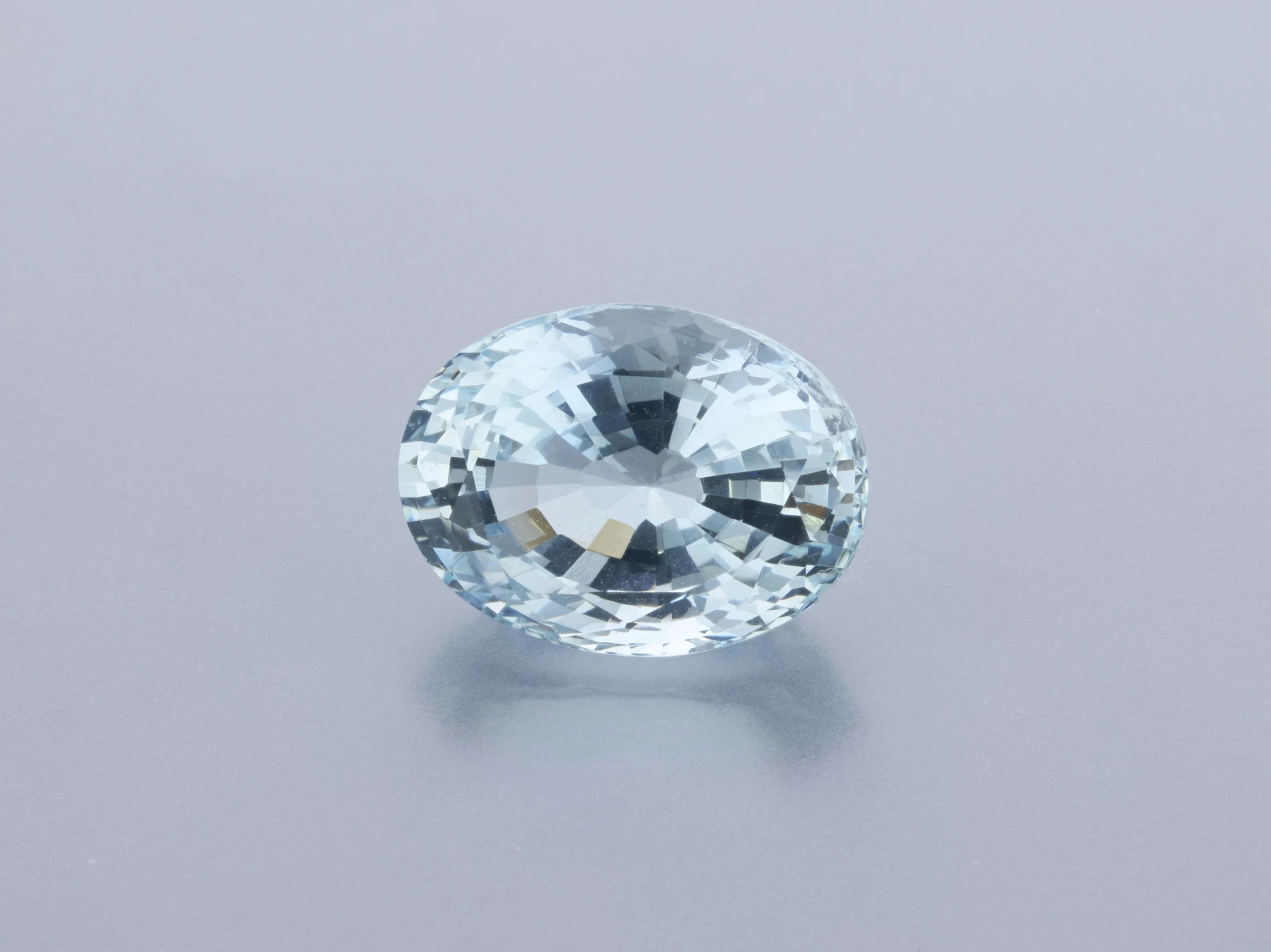Topaz 12.1x9.1mm Oval Light Blue