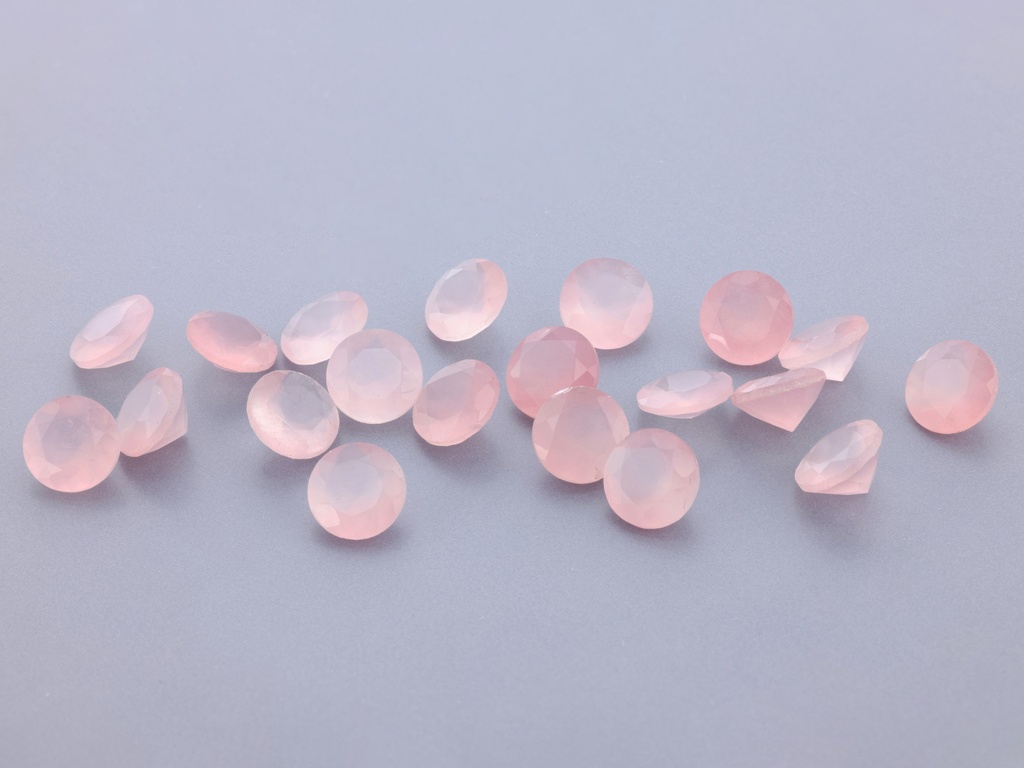 Rose Quartz 6.00mm Round Dark