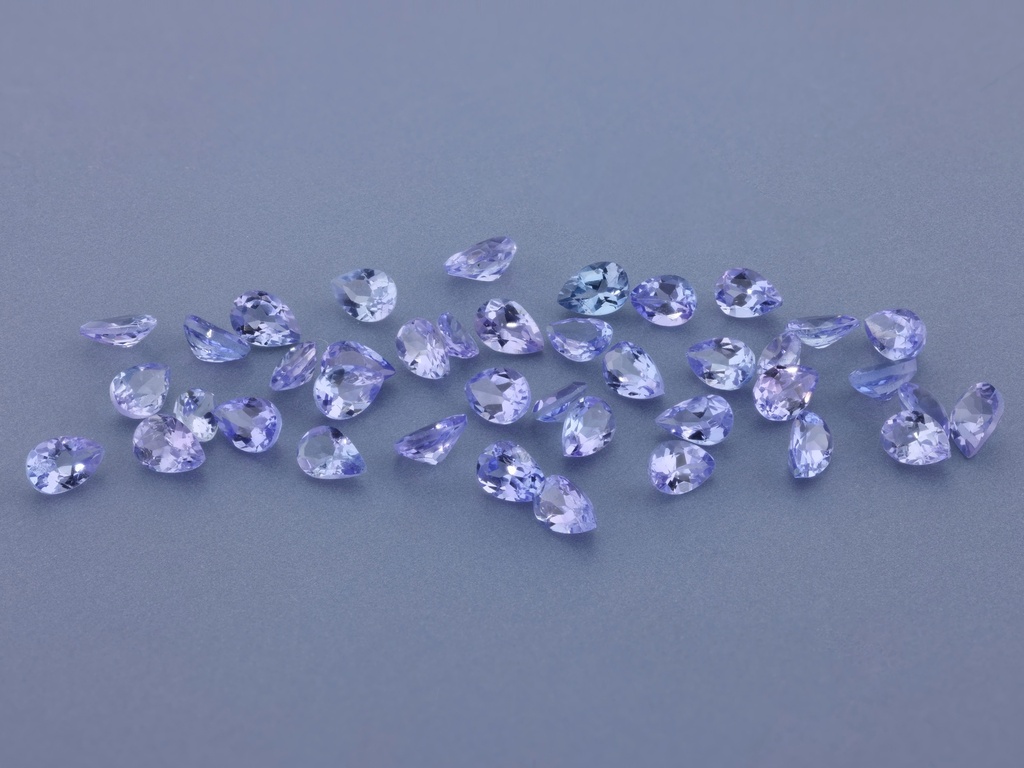 Tanzanite 3x2mm Pear Shape