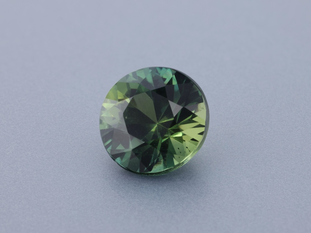 Madagascan Parti Sapphire 6x5.9mm Round