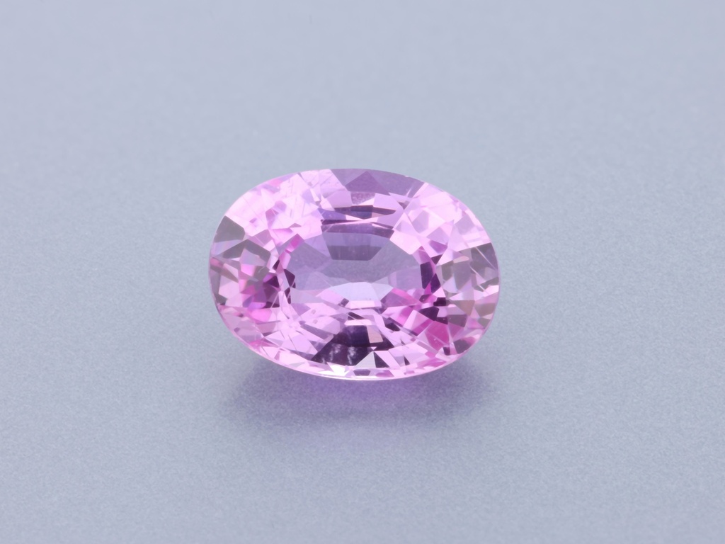 Pink Sapphire 7.1x5.2mm Oval Mid