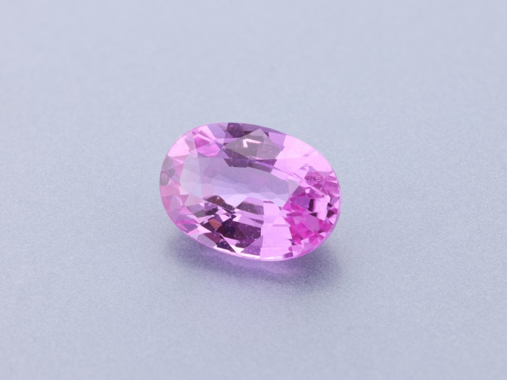 Pink Sapphire 7x4.9mm Oval Mid