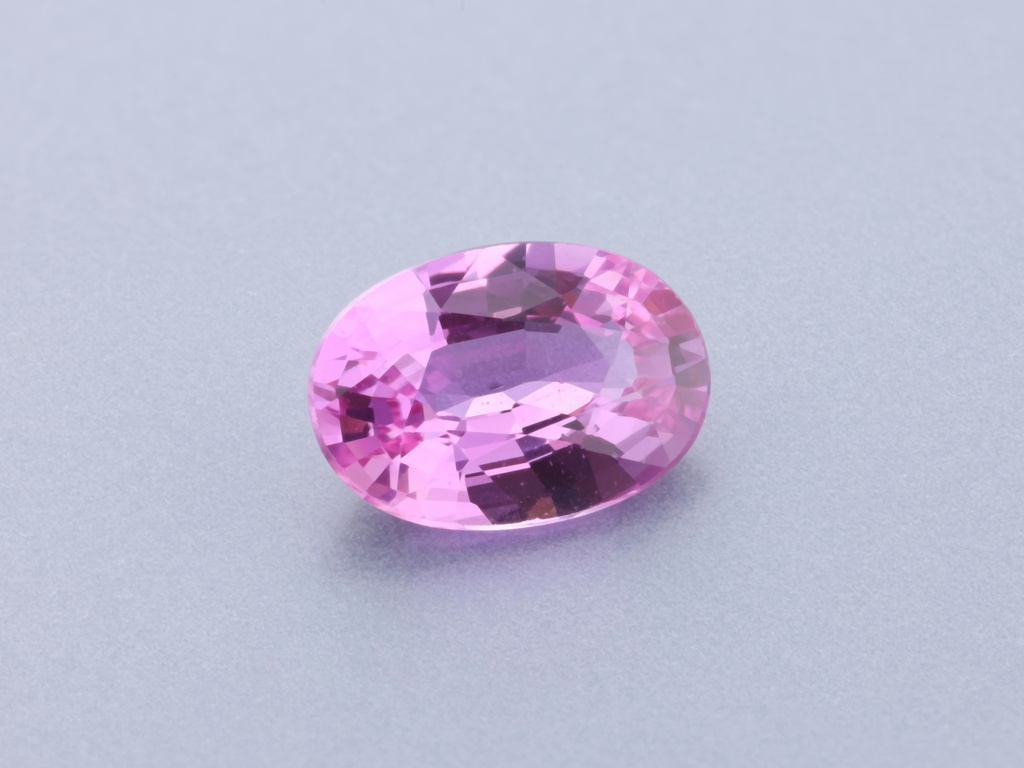 Pink Sapphire 7 x4.9mm Oval Mid
