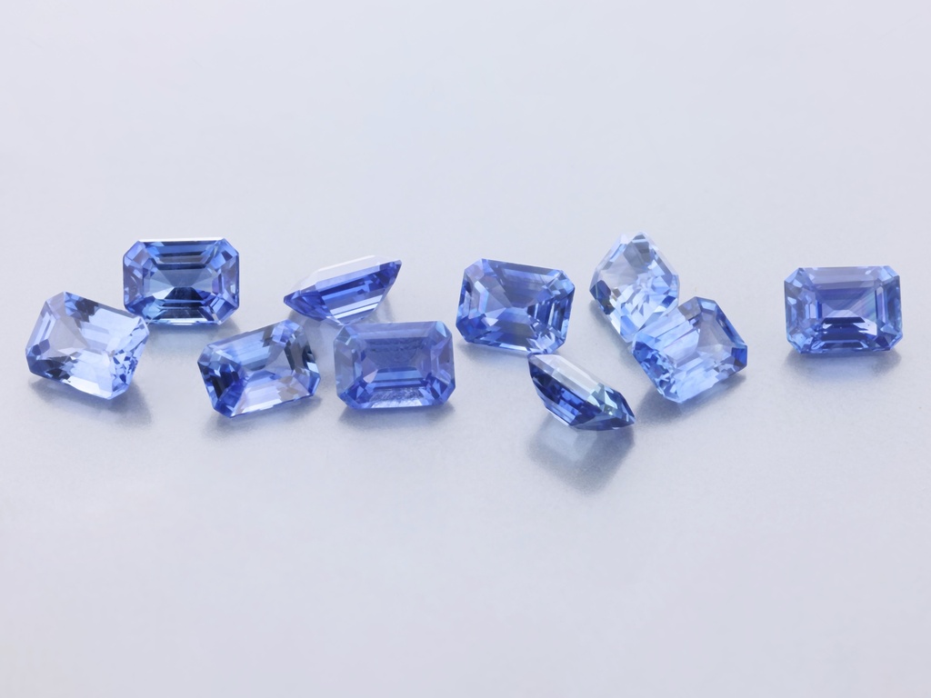 Ceylon Sapphire 4x3mm Emerald Cut Light-to-Mid Blue