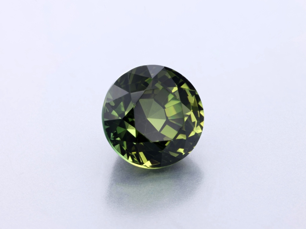 Parti Sapphire  5.80 x 5.80 x 4.75mm Round