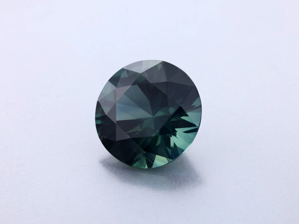 Parti Sapphire  6.70 x 6.70 x 4.00mm Round