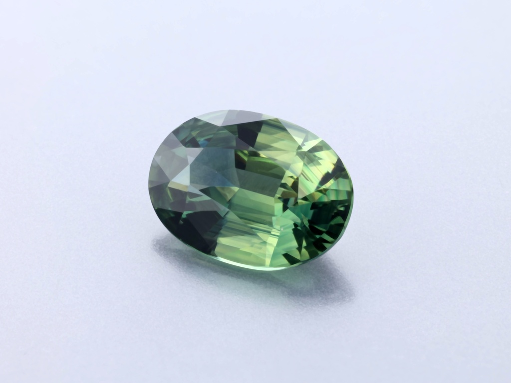 Parti Sapphire 7.00 x 4.96 x 2.90mm Oval