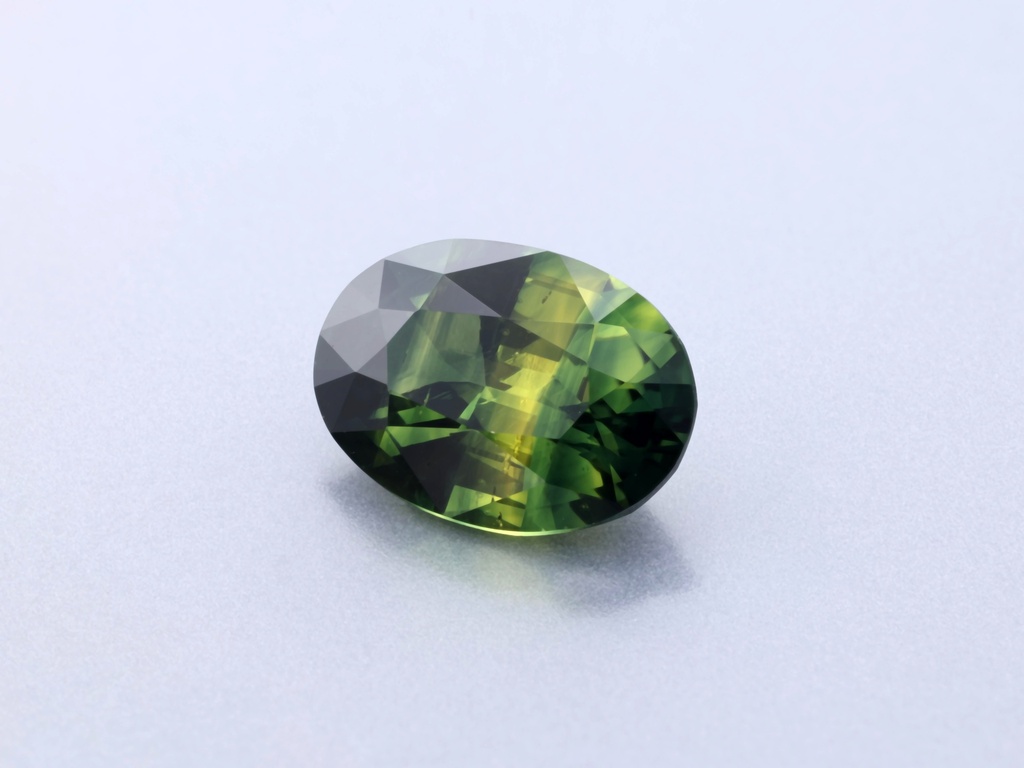 Parti Sapphire 7.04 x 5.00 x 3.20mm Oval