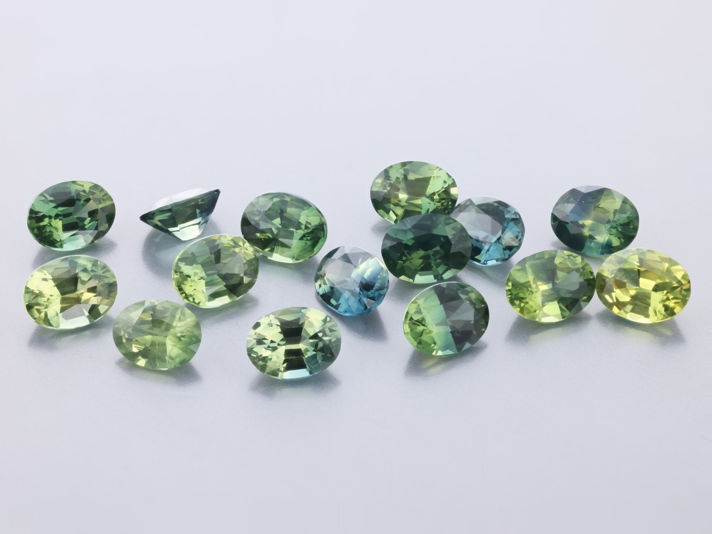 Parti Sapphire 4x3mm Oval